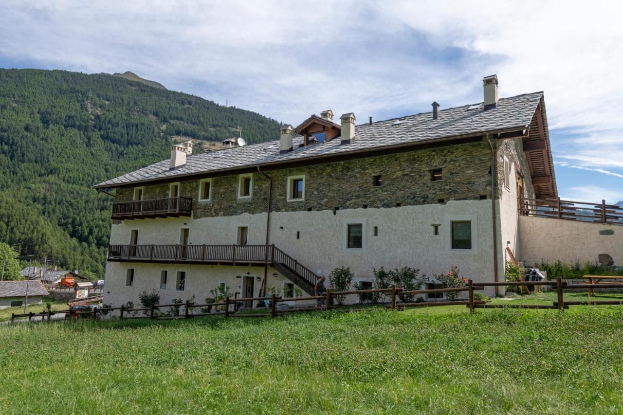 Maison Marcoz - Appartamenti Vacanze Etroubles Buitenkant foto