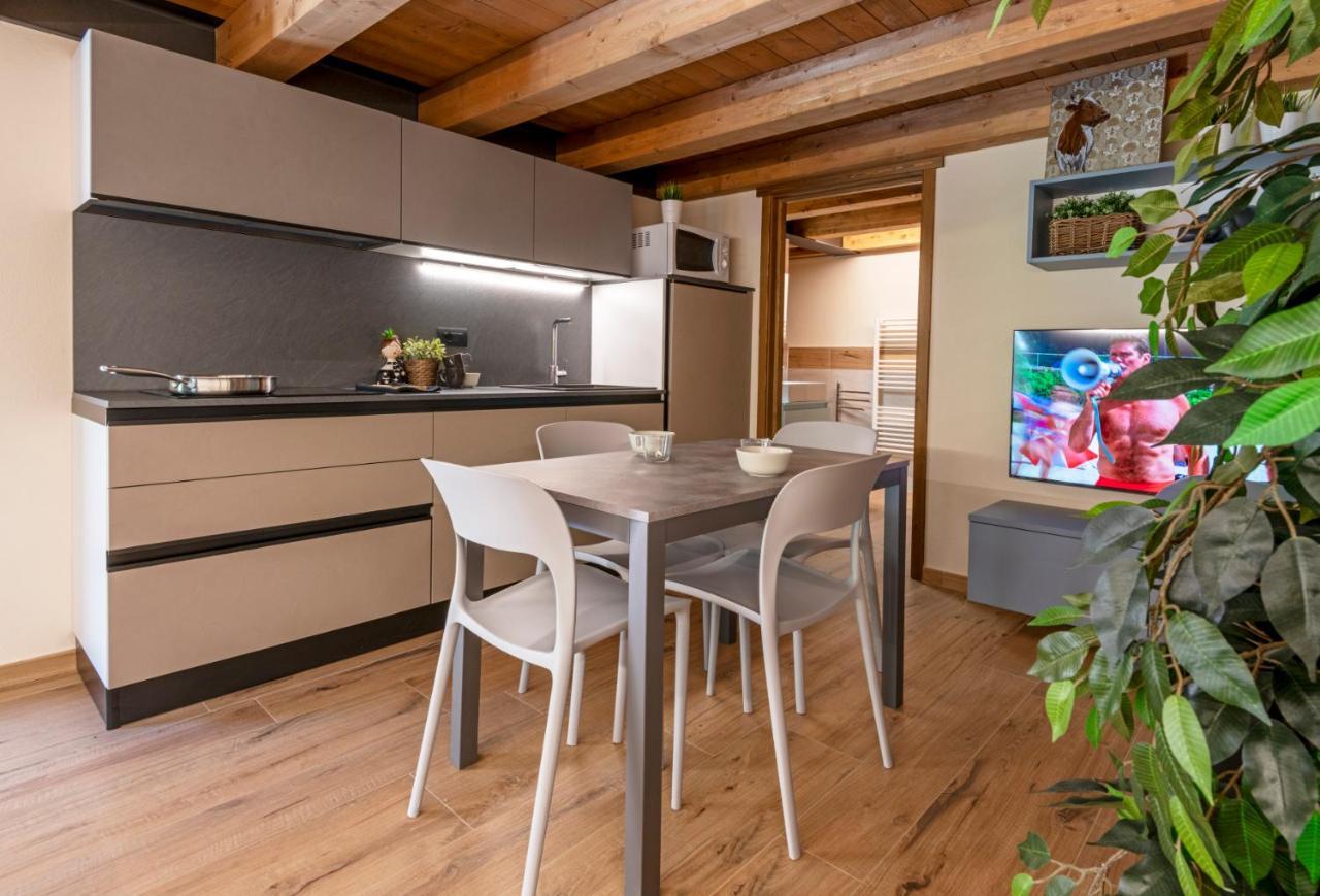 Maison Marcoz - Appartamenti Vacanze Etroubles Buitenkant foto
