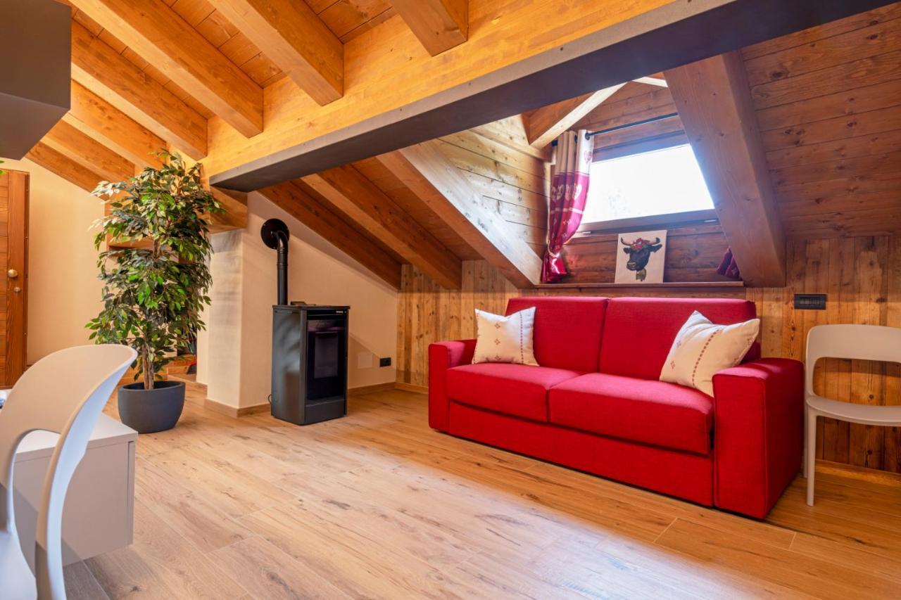 Maison Marcoz - Appartamenti Vacanze Etroubles Buitenkant foto