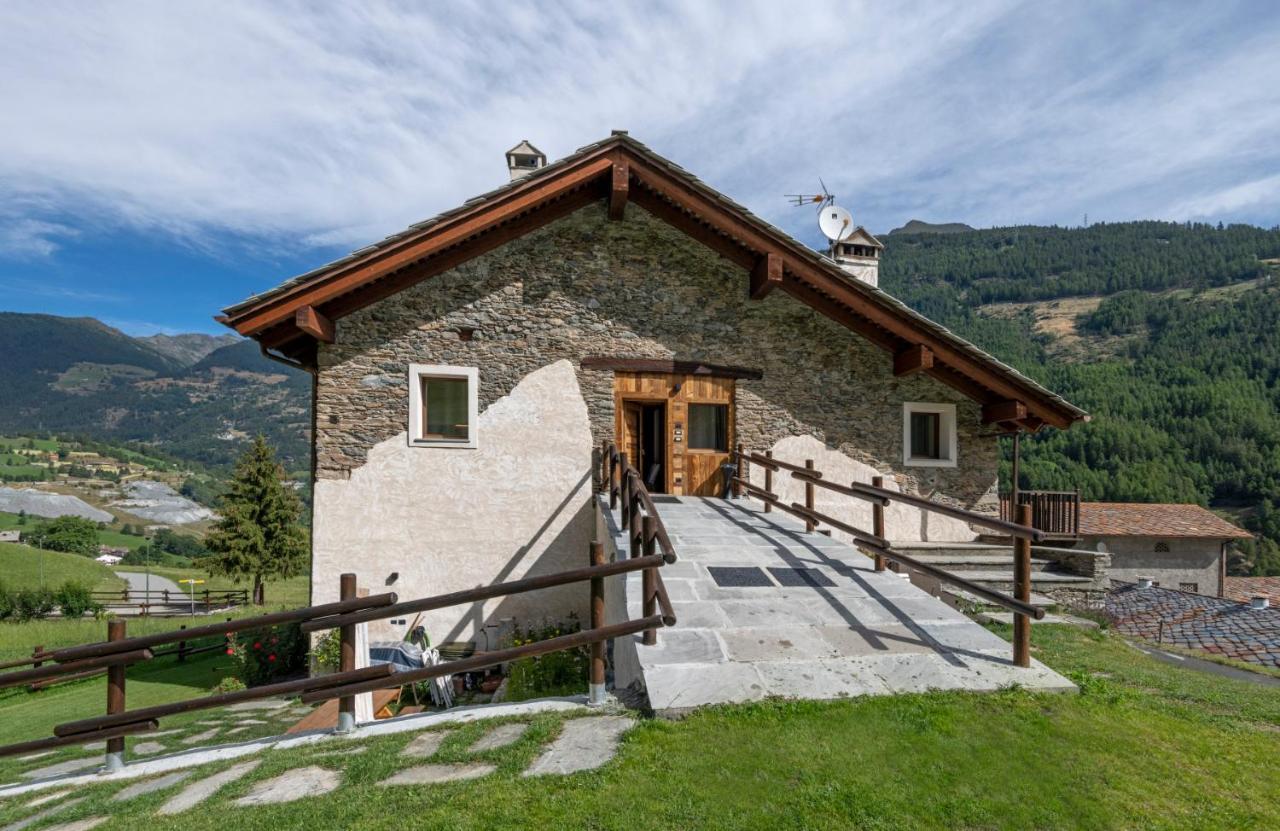 Maison Marcoz - Appartamenti Vacanze Etroubles Buitenkant foto