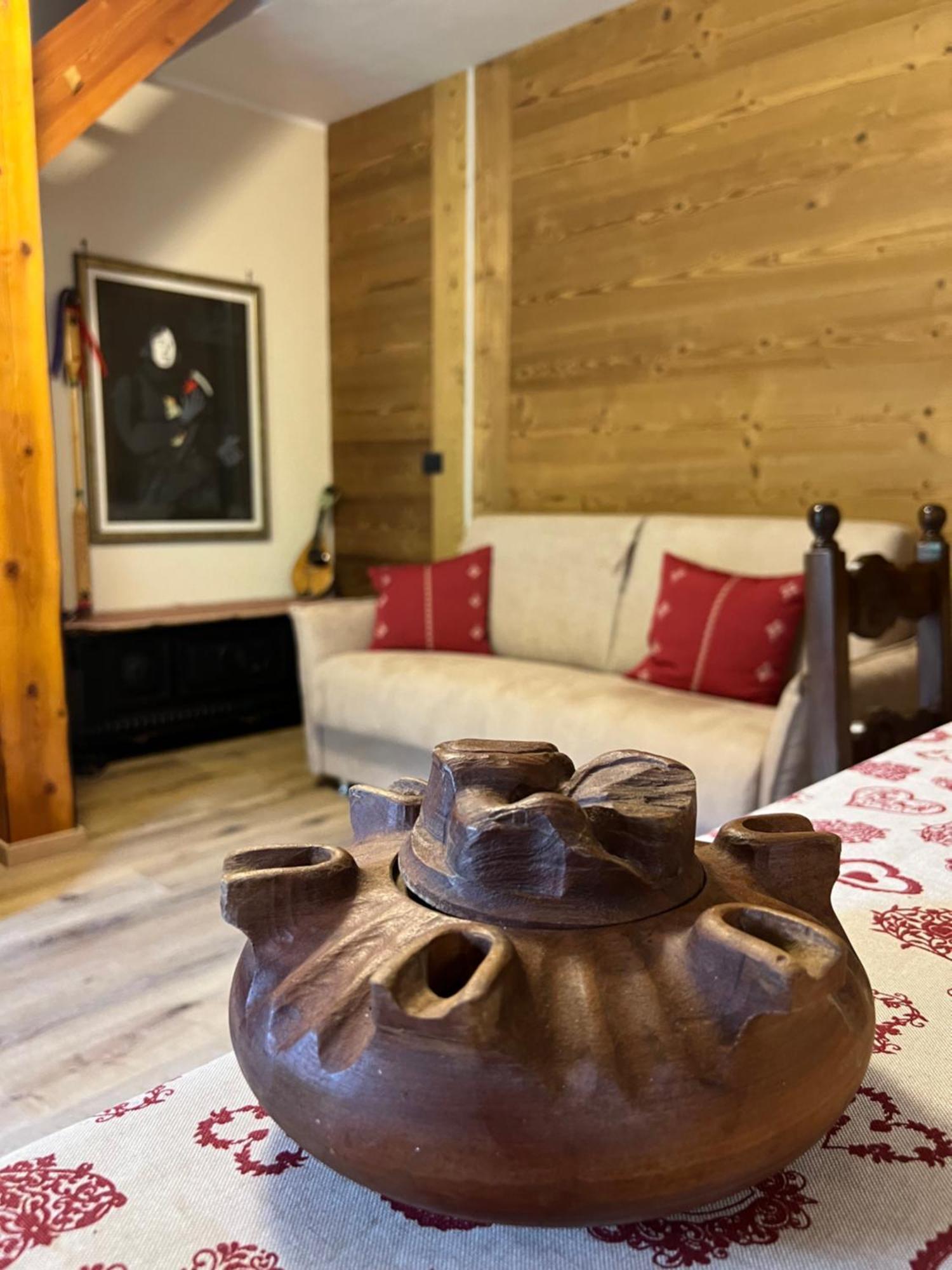 Maison Marcoz - Appartamenti Vacanze Etroubles Buitenkant foto