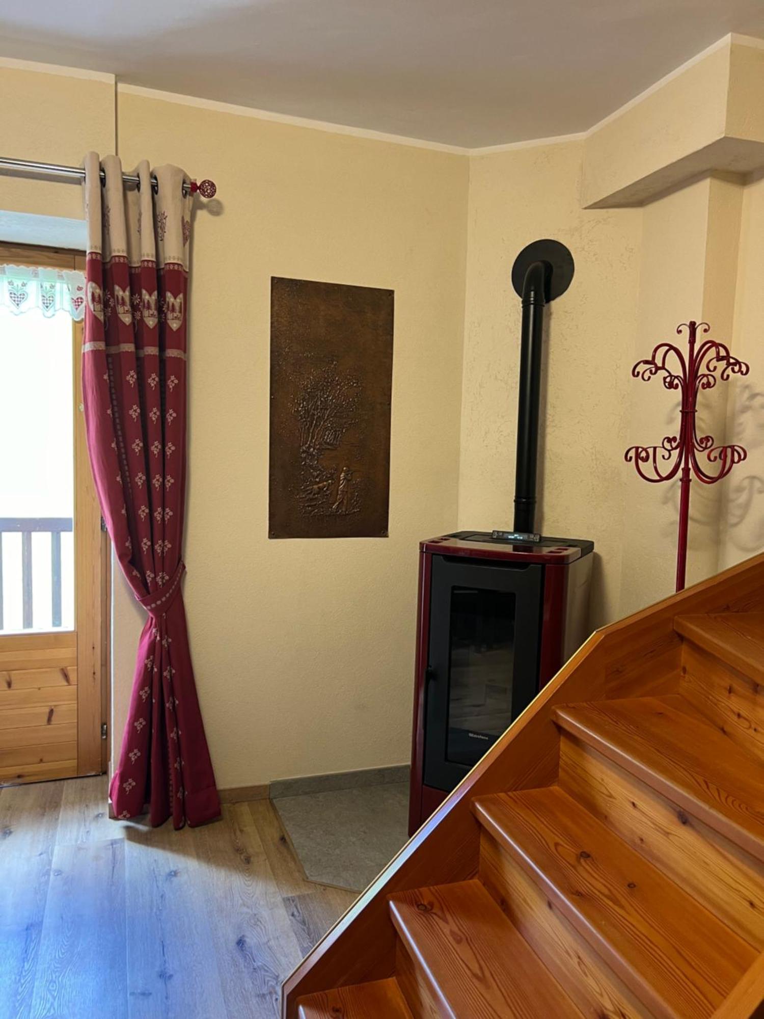Maison Marcoz - Appartamenti Vacanze Etroubles Buitenkant foto